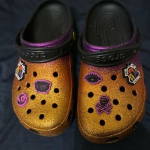 Womens size 9 hocus pocus crocs